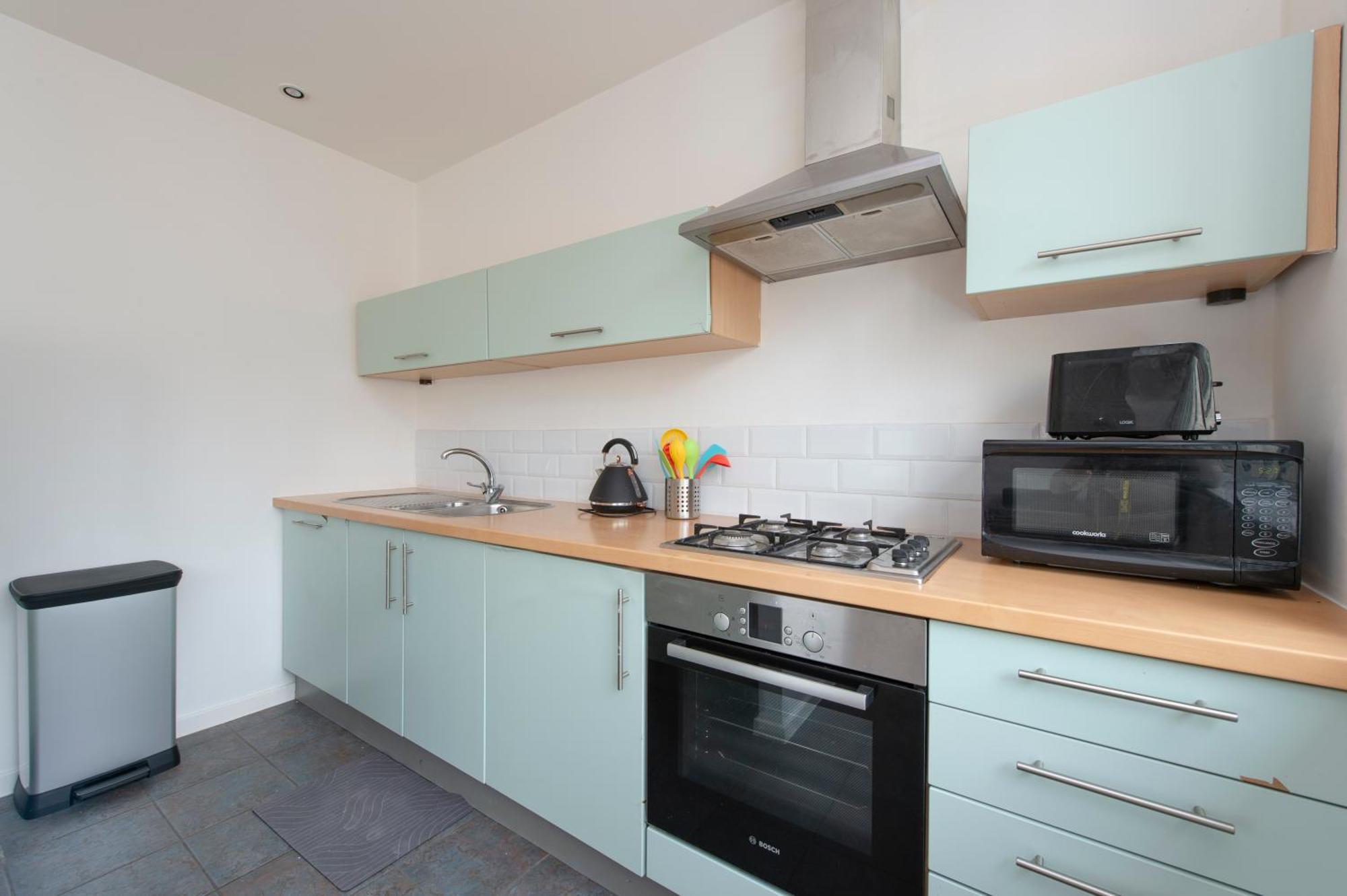 Modern Luxury Apartment By Bow Road Station London Eksteriør billede
