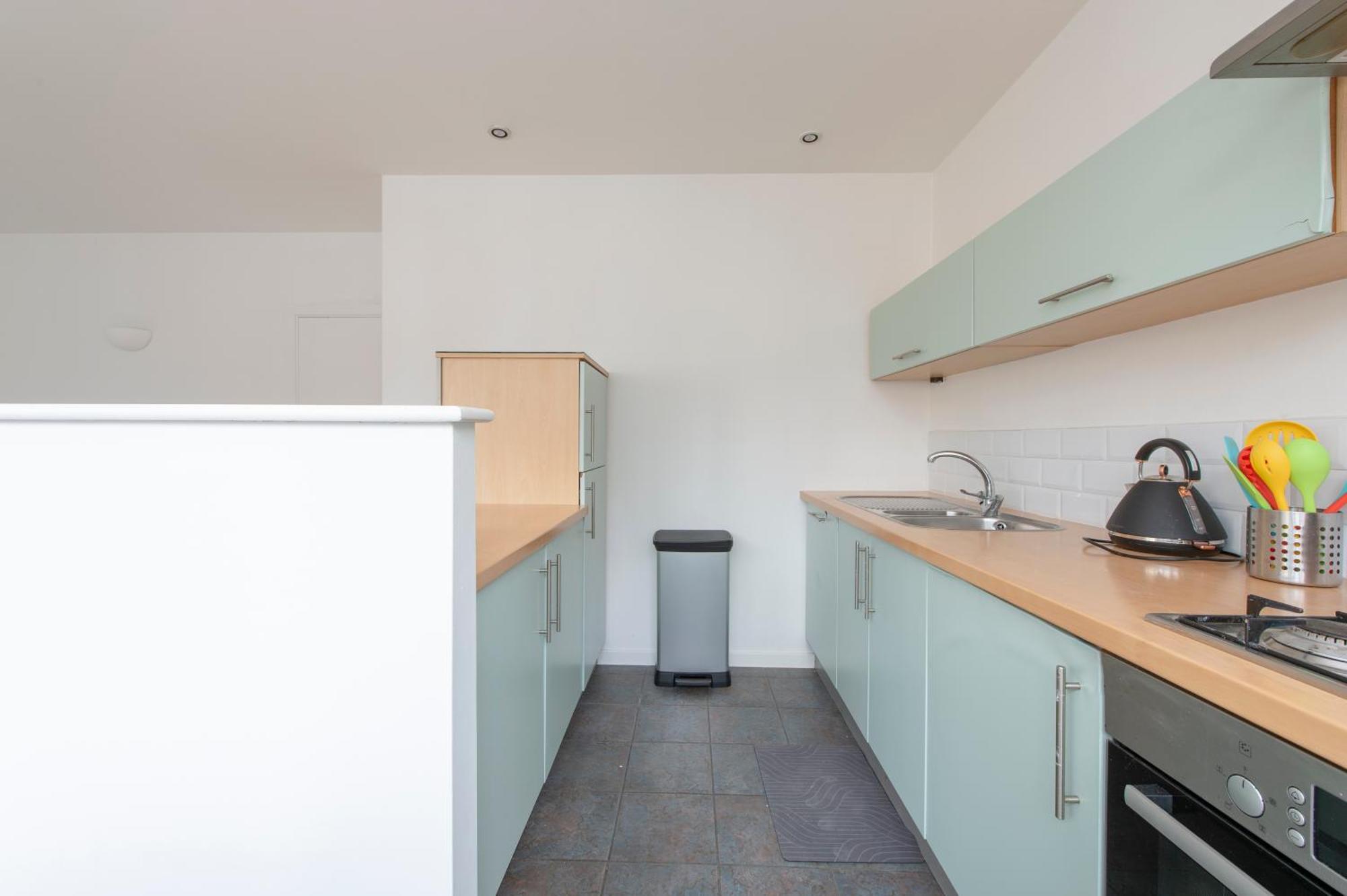 Modern Luxury Apartment By Bow Road Station London Eksteriør billede