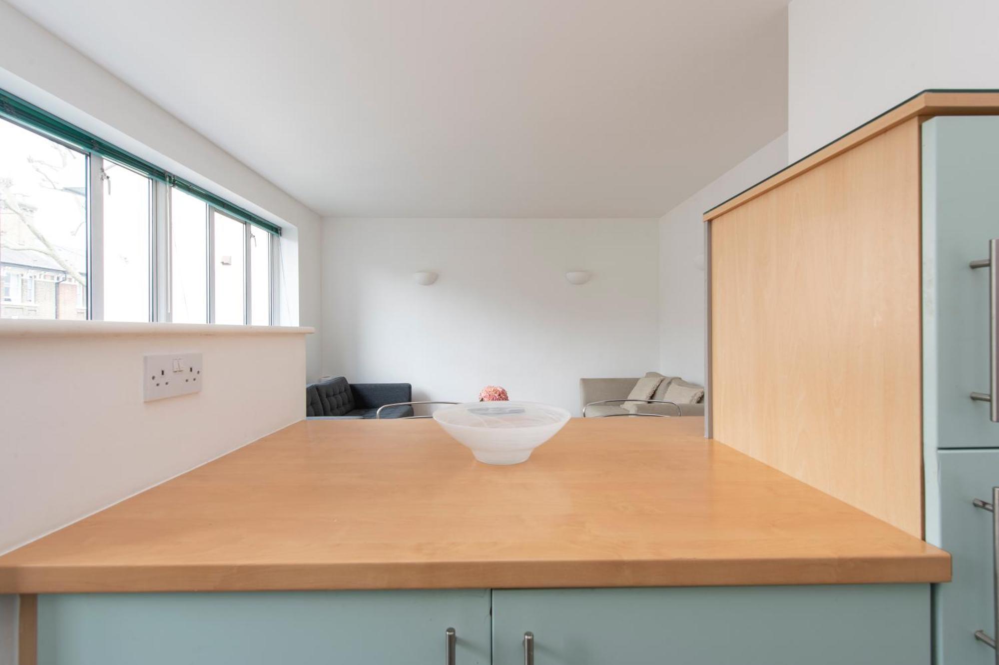 Modern Luxury Apartment By Bow Road Station London Eksteriør billede